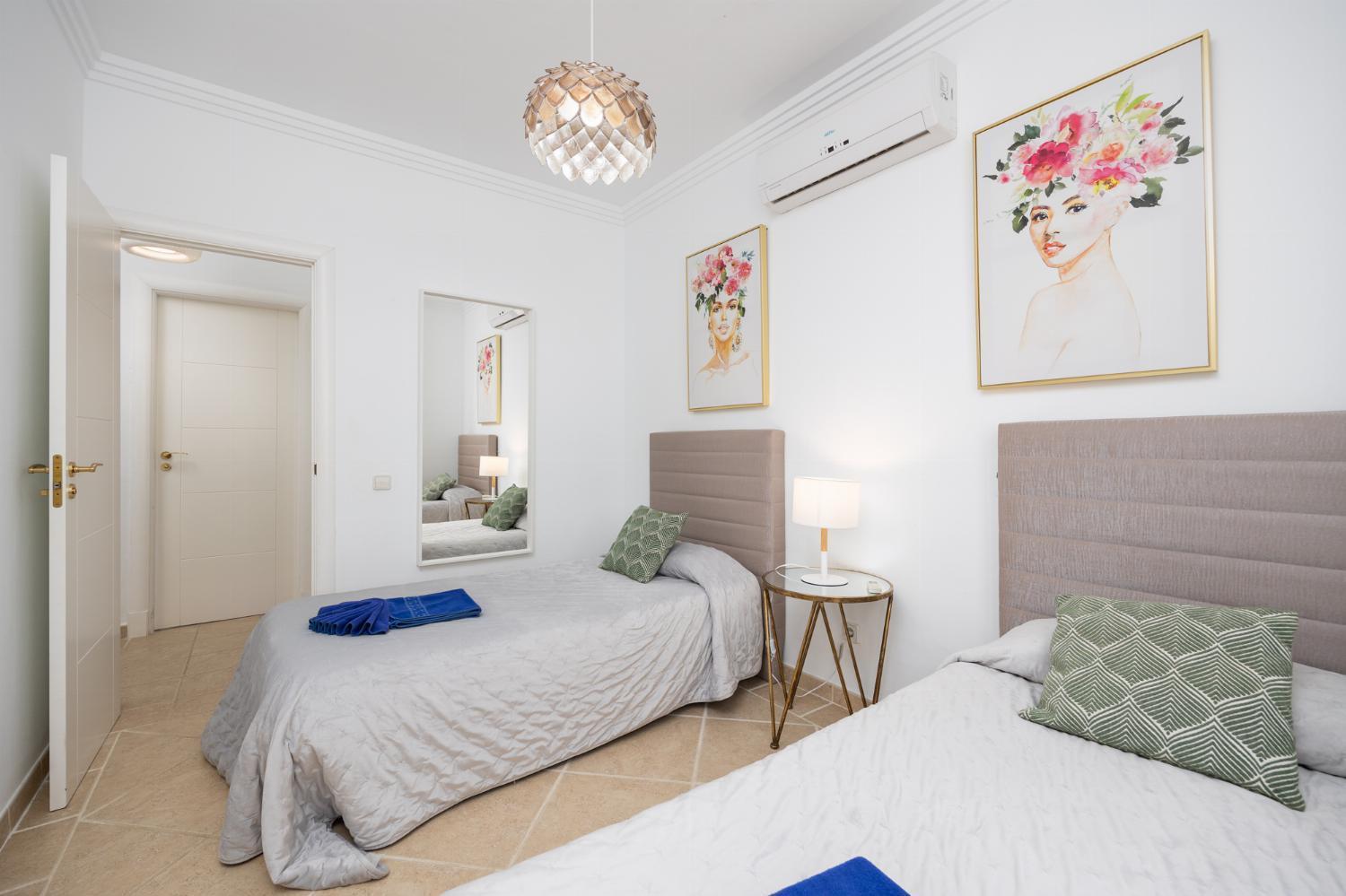 Villa Cindy Плая Бланка Екстериор снимка